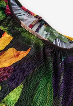REGULAR FIT - KEW COLLECTION LONG SLEEVE - Maksikleit - black floral print