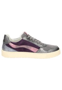 Gray and purple mixed-material sneakers featuring a smooth leather upper, suede accents, and a white rubber sole. Laced closure.
