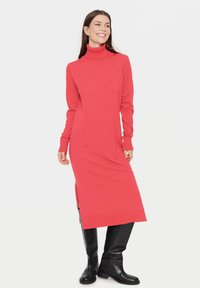 Saint Tropez MILA ROLL NECK - Abito in maglia - cayenne