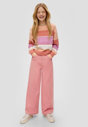 s.Oliver WIDE - Flared Jeans - koralle