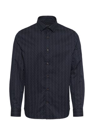 Camisa de manga larga azul marino con un patrón de diamantes. Cuello abotonado, botones frontales y puños estándar. Textura suave, ajuste entallado.