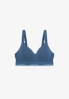 - Biustonosz push-up