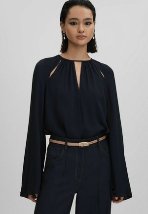 Reiss REGULAR FIT - GRACIE CUT OUT FLUTE SLEEVE - Bluse - navy