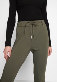 ONLY Teplákové kalhoty - khaki