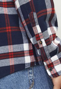 Jack & Jones JJECLASSIC AUTUMN CHECK SHIRT - Majica - navy blazer