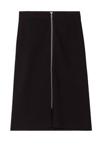 Gonna a matita nera realizzata in tessuto elastico, con chiusura a zip frontale e una leggera spaccatura all'orlo per facilitare i movimenti.