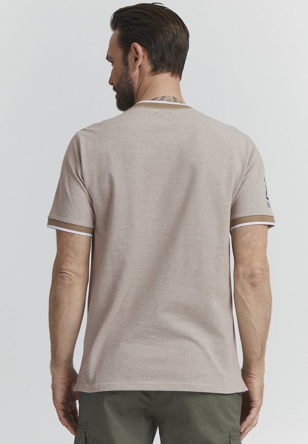 FQIikay - Print T-shirt - coriander3