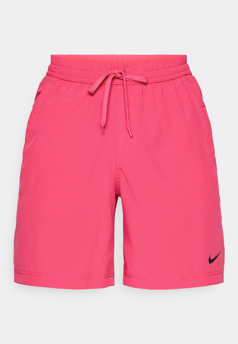 Lyserøde Nike svømmedragter med elastisk talje, snørebåndslukning og sidelommer. Har et sort logo nederst til højre.