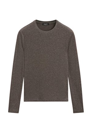 Brązowa koszula z długim rękawem wykonana z teksturowanej tkaniny z okrągłym dekoltem, charakteryzująca się subtelnym połyskiem i luźnym krojem.