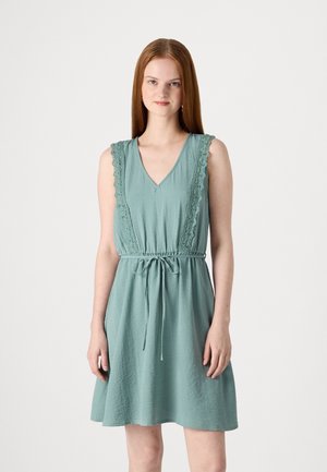 Vestido informal - chinois green