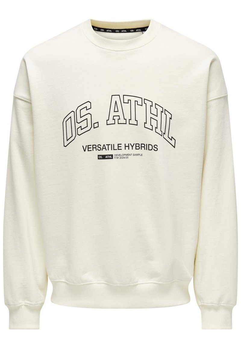 Cremefarvet sweatshirt i blødt stof med rund hals, ribbede manchetter og trykt tekst: "OS. ATHL VERSATILE HYBRIDS" præsenteret tydeligt.