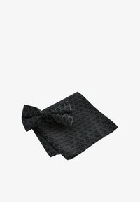 Unselected, black jacquard