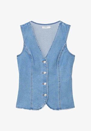 Gilet senza maniche in denim azzurro chiaro con scollo a V, quattro bottoni sul davanti e orli leggermente sfilacciati.