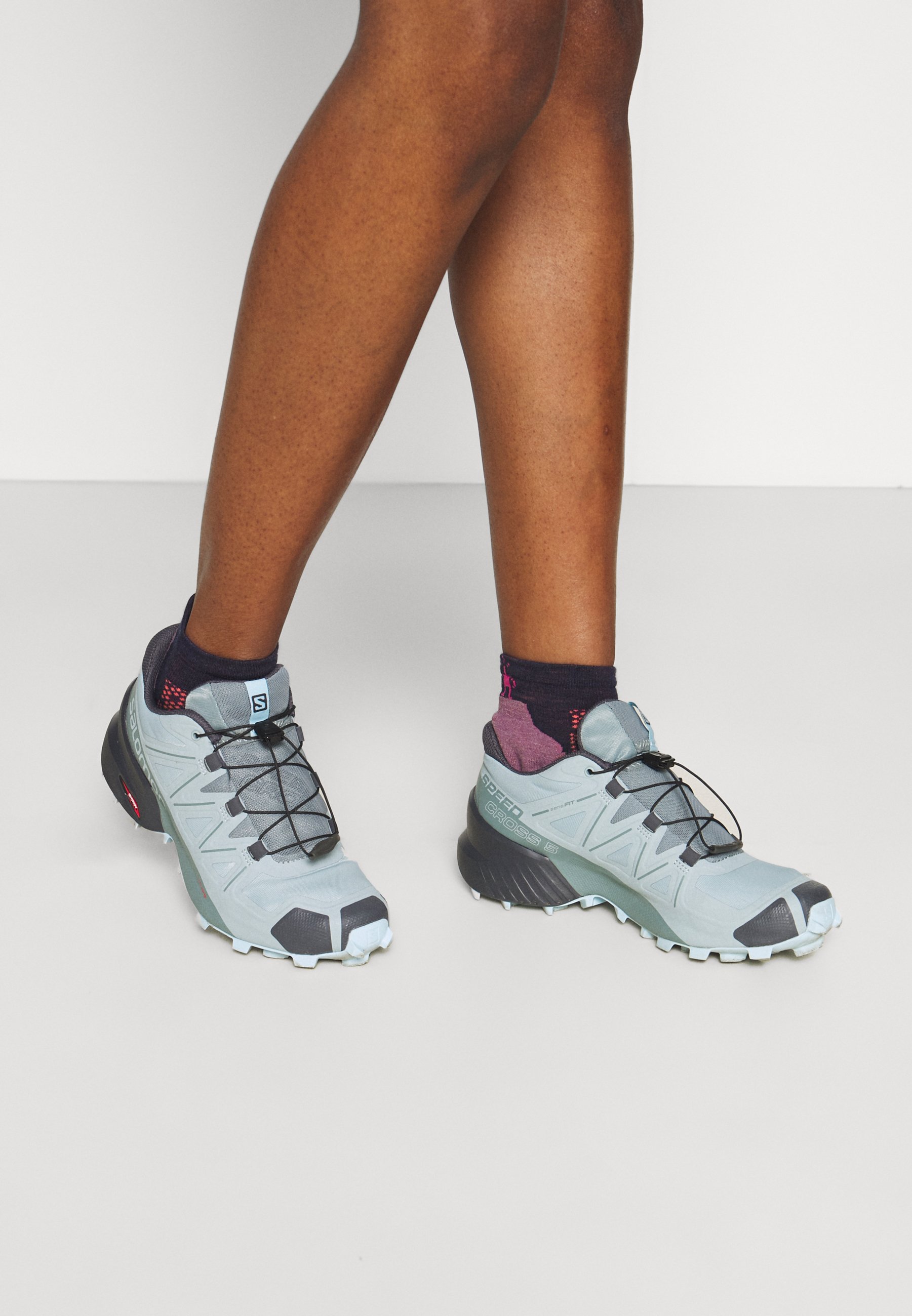 speedcross 5 trainers