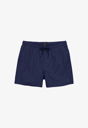 Granatowe męskie spodenki kąpielowe z elastycznym pasem, czarnym sznurkiem, bocznymi kieszeniami i subtelnym tłoczonym logo na lewej nogawce.