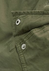 Next Rövidnadrágok - khaki green