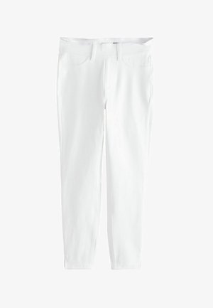 Pantalon blanc ajusté avec poches avant et passants pour ceinture, présenté à plat sur un fond blanc.