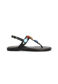Mustat thong-sandaalit, joissa on värikkäitä koristekiviä ja kultaisia yksityiskohtia, säädettävä nilkkaremmi ja tasapohja.