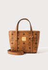 MCM TONI VI SHOPPER XMN PZ - Дамска чанта - cognac