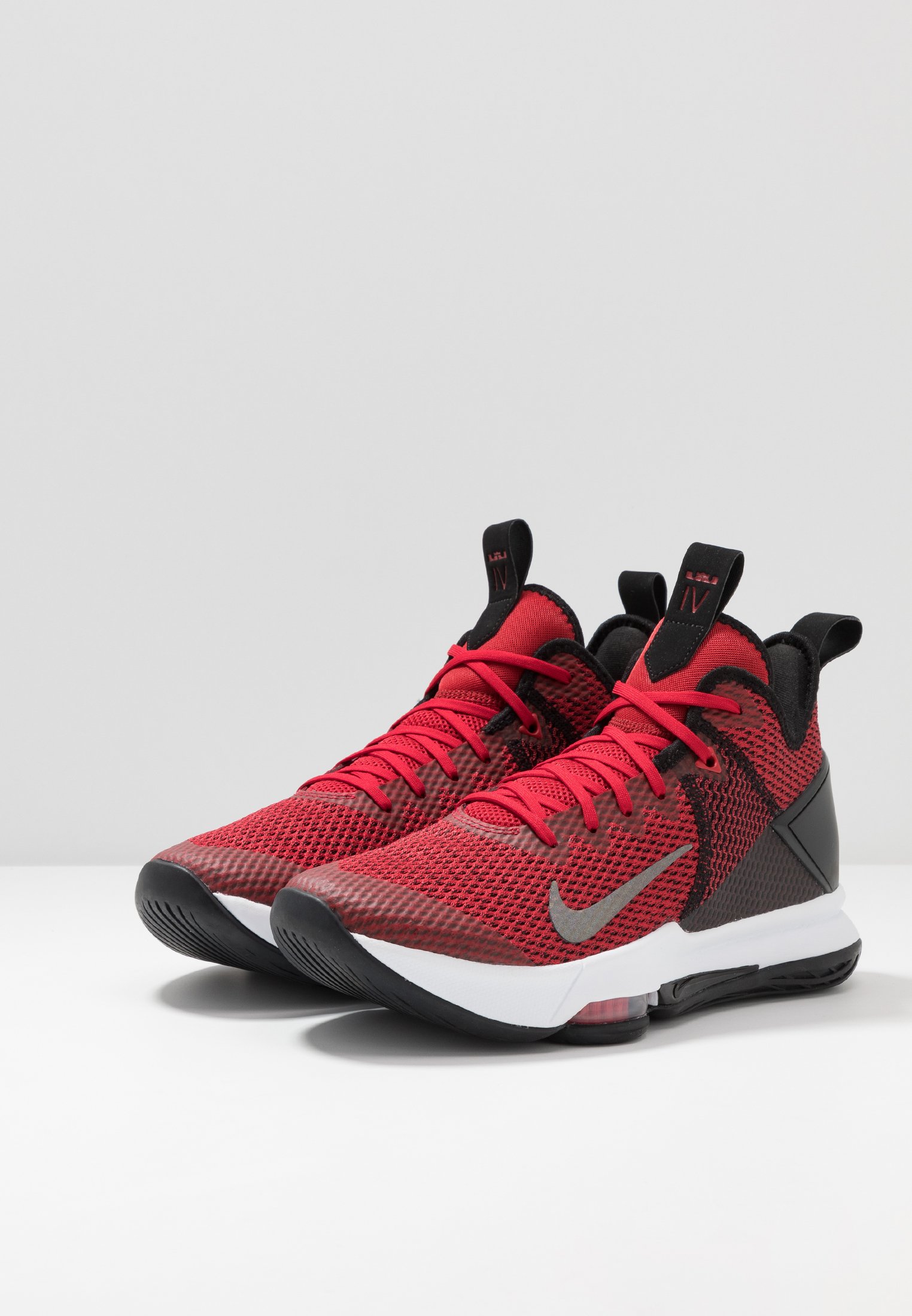 Nike Performance LEBRON WITNESS IV - Basketballsko - black/gym red/university red Nike Performance LEBRON WITNESS IV - Basketballsko - black/gym red/university red