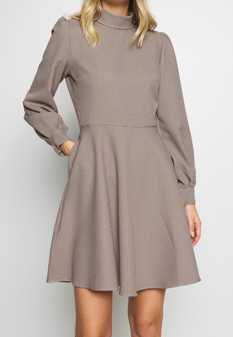 Trendyol Robe de jour - multi-coloured
