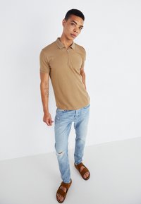 Selected Homme SLHFAVE ZIP - Polokošeľa - kelp