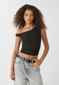 Stradivarius Pásek - black