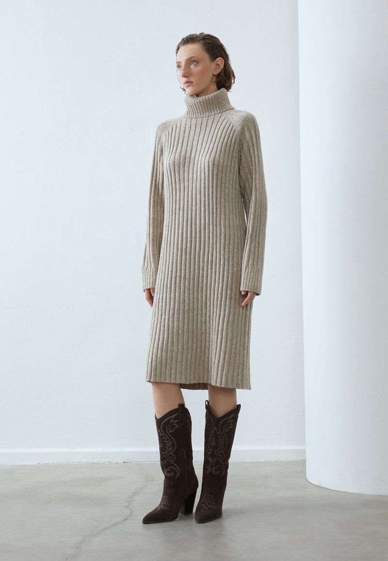 Zign Kauboi-/mootorrattasaapad - dark brown