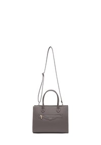 Sac à main en cuir gris avec deux poignées supérieures et une bandoulière amovible. Comprend une poche zippée à l'avant et des détails de couture.