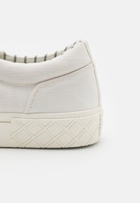 GANT CHAMPROYAL  - Sneaker low - offwhite