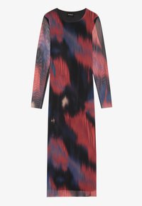 Robe de jour - black based abstract