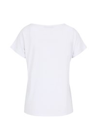 Biała bluzka z krótkim rękawem, z szerokim dekoltem i luźnym krojem. Materiał wydaje się gładki i lekki, bez widocznych wzorów czy akcentów.