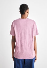 Levi's® ORIGINAL HOUSEMARK TEE - T-shirt basic - dusky orchid