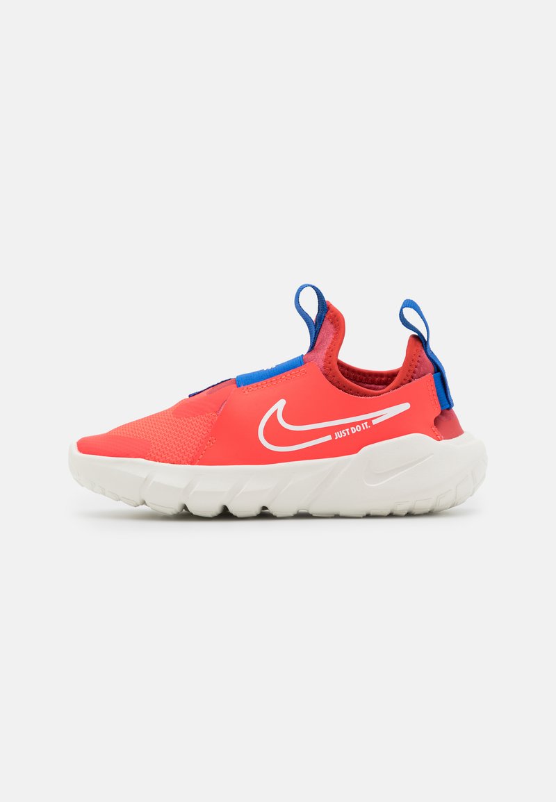 nike performance flex runner