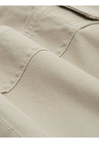 TOM TAILOR Shorts - beige structure print
