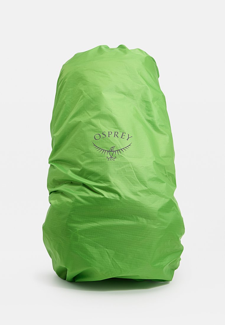 Felgroene regenhoes voor een Osprey-rugzak die de rugzak volledig omhult, met het Osprey-logo in het midden.