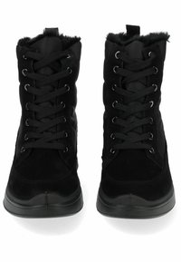 Botas negras de tobillo con cordones, fabricadas en una mezcla de materiales suaves y de ante. Cuentan con forro de piel sintética y suela de goma para un buen agarre.