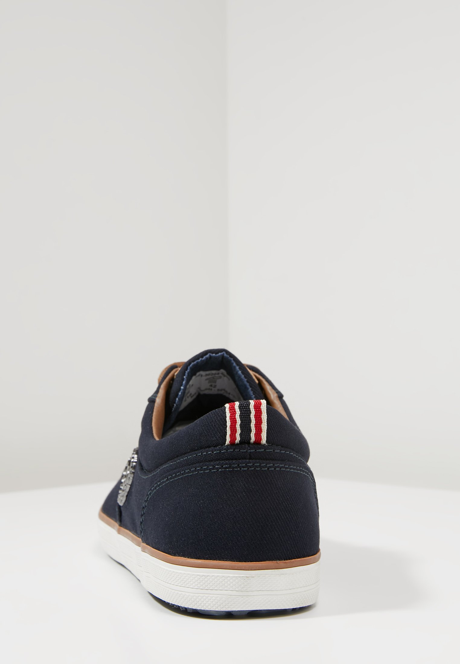Bugatti ALFA Joggesko navy Zalando.no Bugatti ALFA Joggesko navy Zalando.no