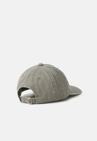 Obey Clothing PIGMENT LOWERCASE PANEL STRAPBACK UNISEX - Cap - pigment olive
