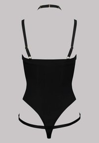 Schwarzer Bodysuit mit glatter Textur, strukturiertem Design, verstellbaren Trägern und goldfarbenen Hardware-Akzenten.