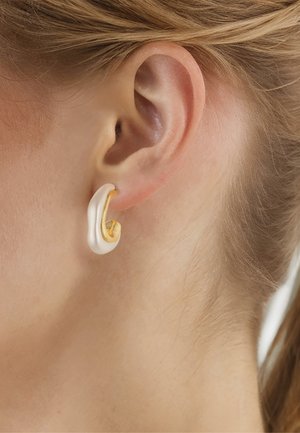 Yokoamii, PERLE SYNTH MODESCH - Ohrringe - gold-coloured