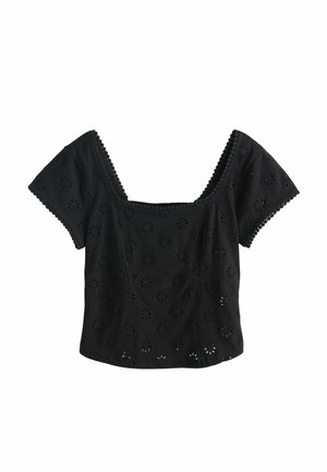 Top crop negru cu mâneci scurte, decolteu pătrat, broderie florală cu ochiuri și bordură ondulată pe margini.