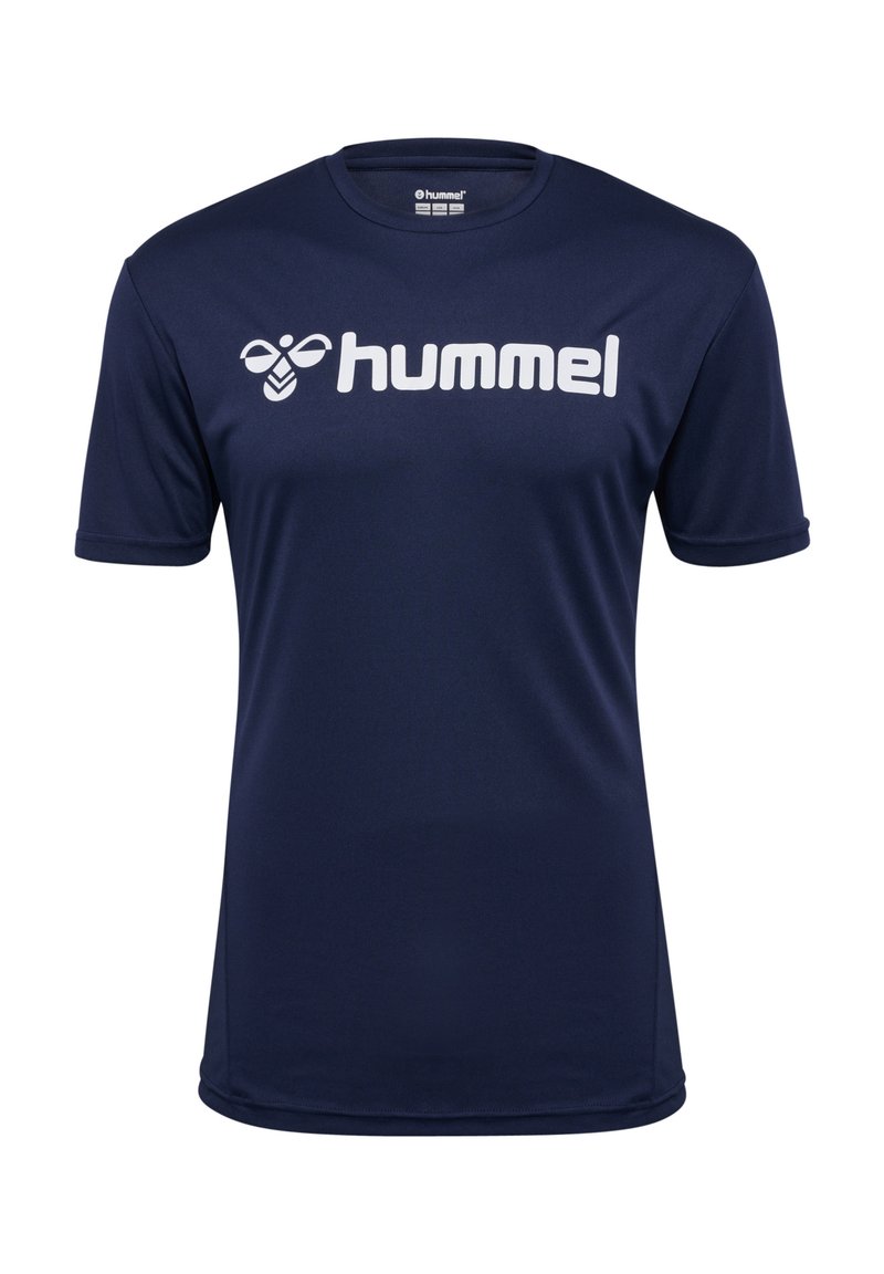 Marineblauw sportshirt gemaakt van een gladde stof. Het heeft korte mouwen en een wit logo aan de voorkant. Simpel ontwerp met een ronde hals.