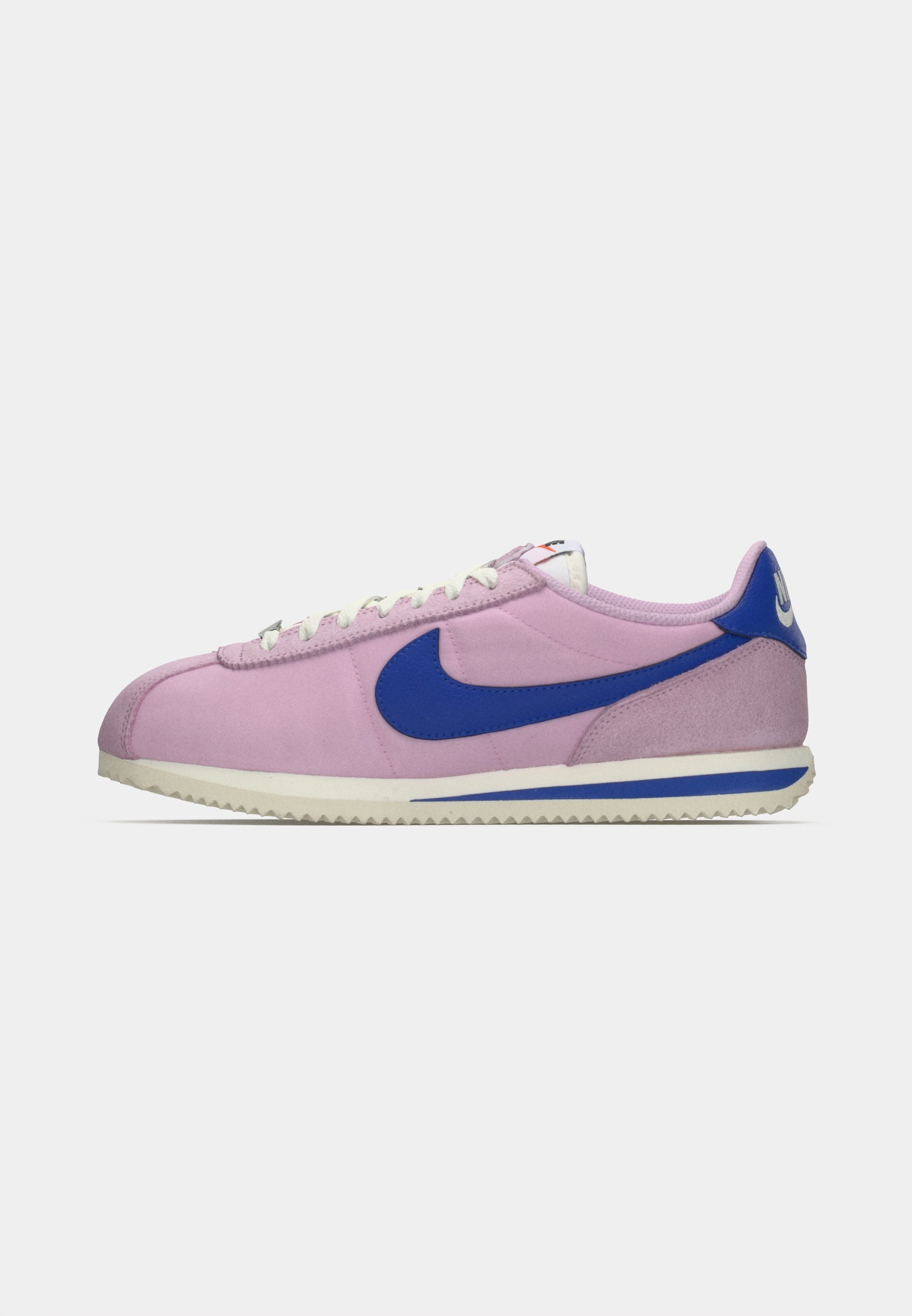 lavender nike cortez