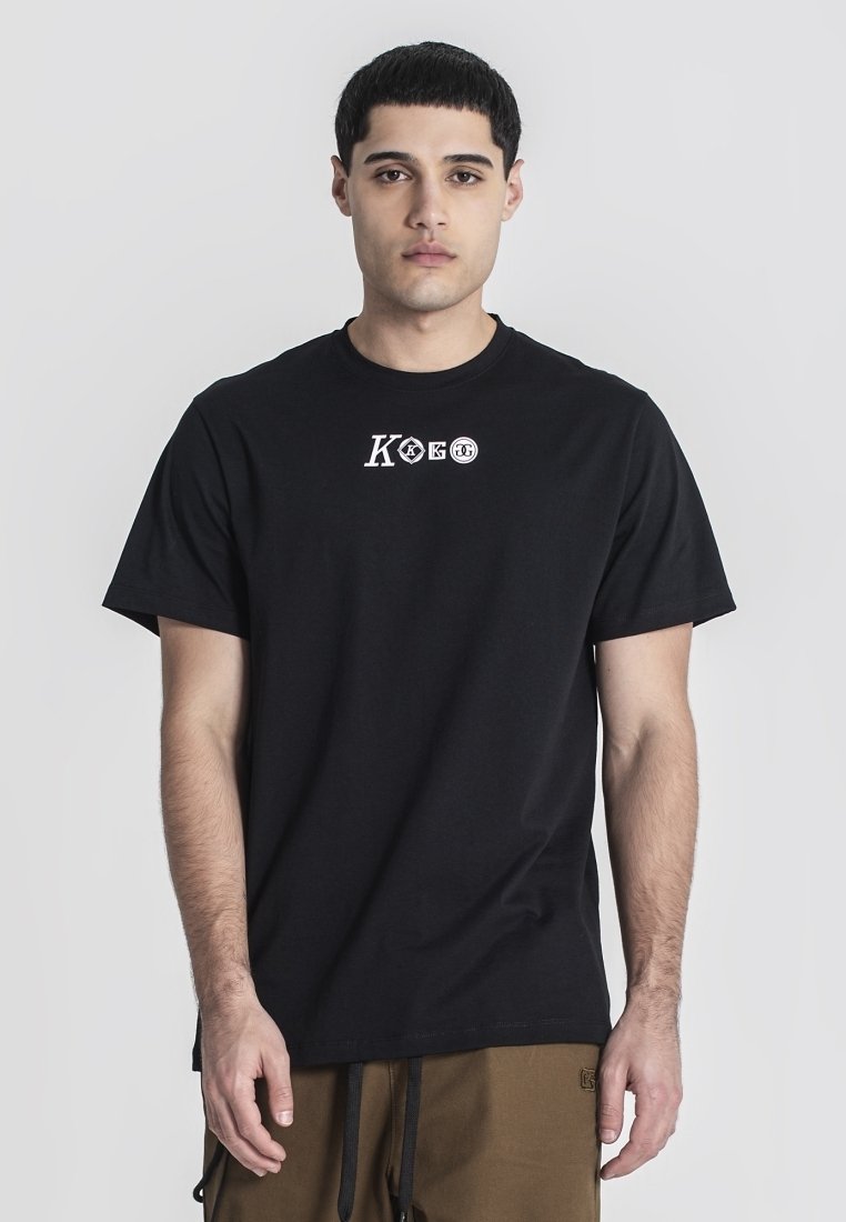 Černé bavlněné tričko s krátkým rukávem, na hrudi s malou bílou grafickou značkou. Jednoduchý design, kulatý výstřih.