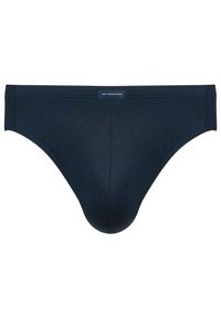 Caleçons en coton bleu marine avec une texture lisse, des coutures minimales et une poche centrale ; dotés d'une étiquette de taille de marque pour identification.