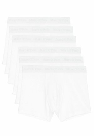 Witte boxershorts van gladde stof, met een subtiele logo tailleband. De verpakking bevat meerdere stuks met een consistent ontwerp.