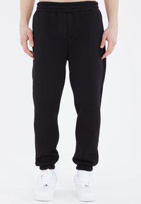 Megaman BASIC JOGGING - Jogginghose - schwarz
