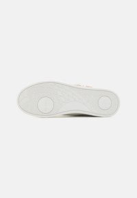 ALDO ALDO X WICKED SOPOPULAR - Trainers - pink overflow