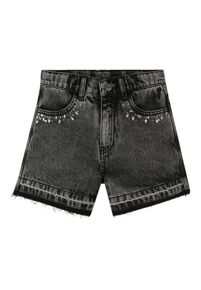 Shorts in denim nero con orlo sfilacciato, caratterizzati da decorazioni in strass sulle tasche frontali e un design classico a cinque tasche.